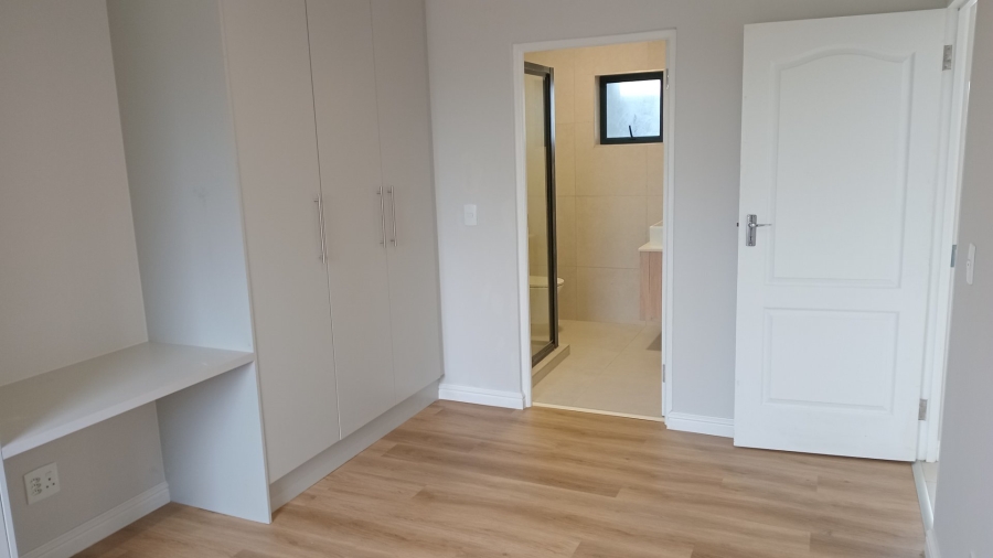 2 Bedroom Property for Sale in Sandown Western Cape